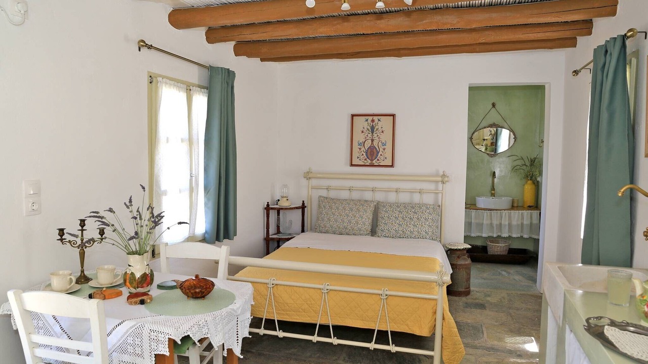 Photo of Bedroom in Andros Town