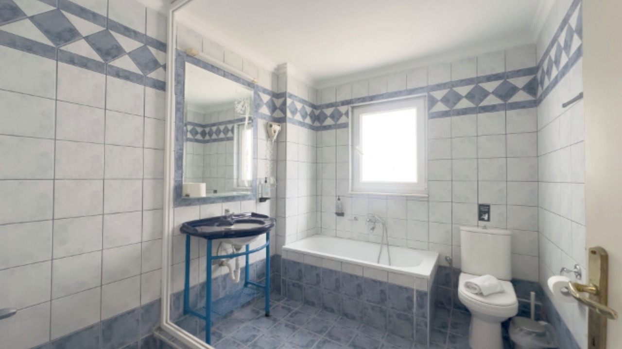 Photo of Bathroom in Katerini