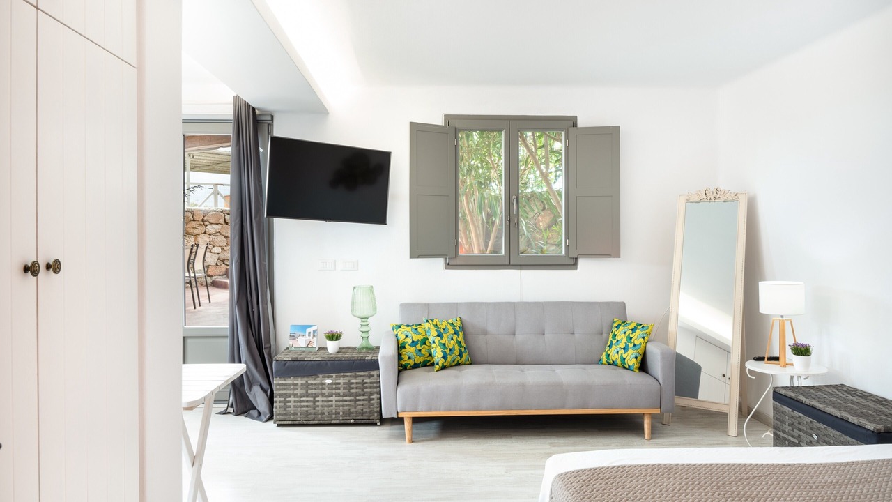 Photo of Bedroom in Milos