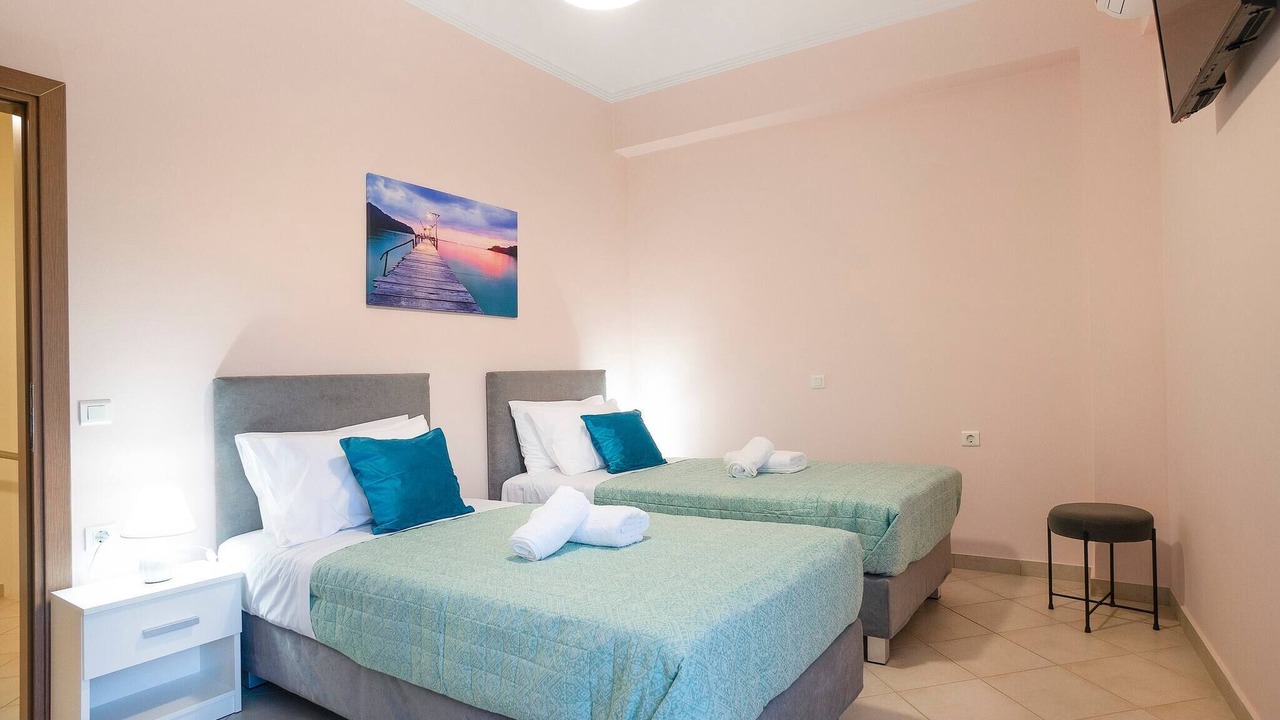 Photo of Bedroom in Nipos