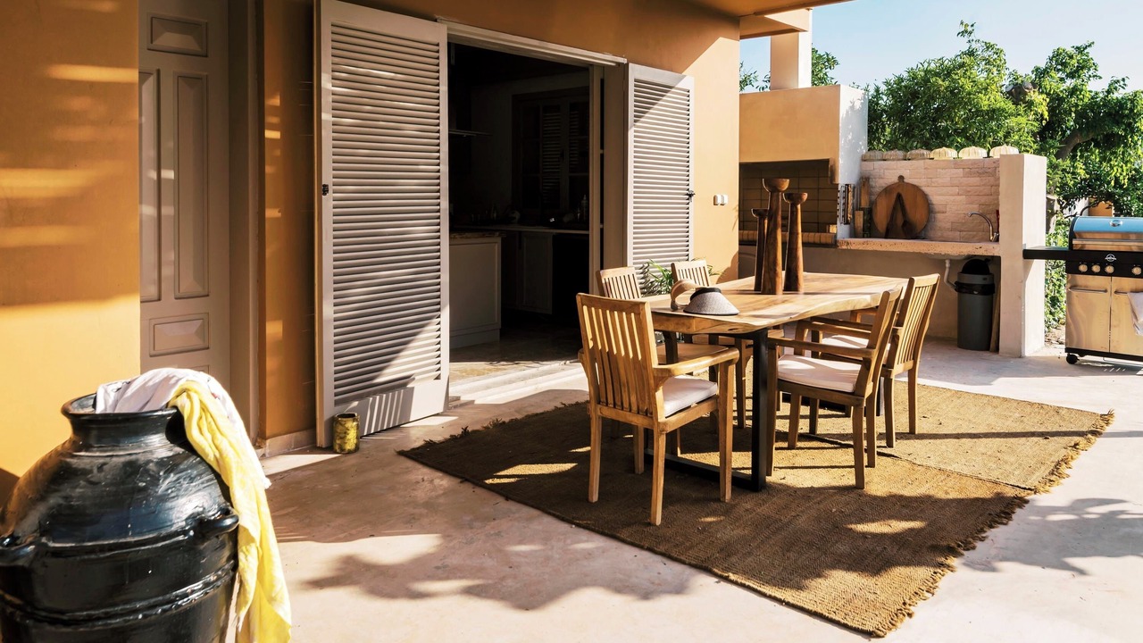 Photo of Outdoor in Ixia