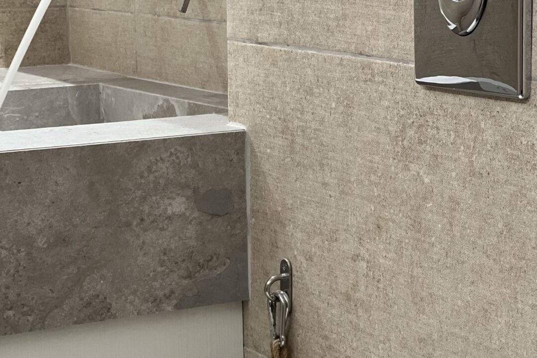 Photo of Bathroom in Ermoupoli