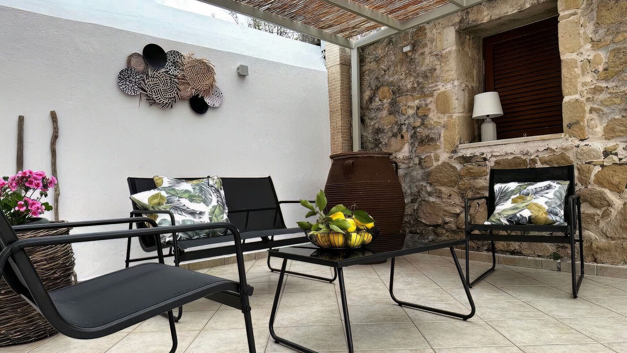 Photo of Patio Balcony in Pigouniana