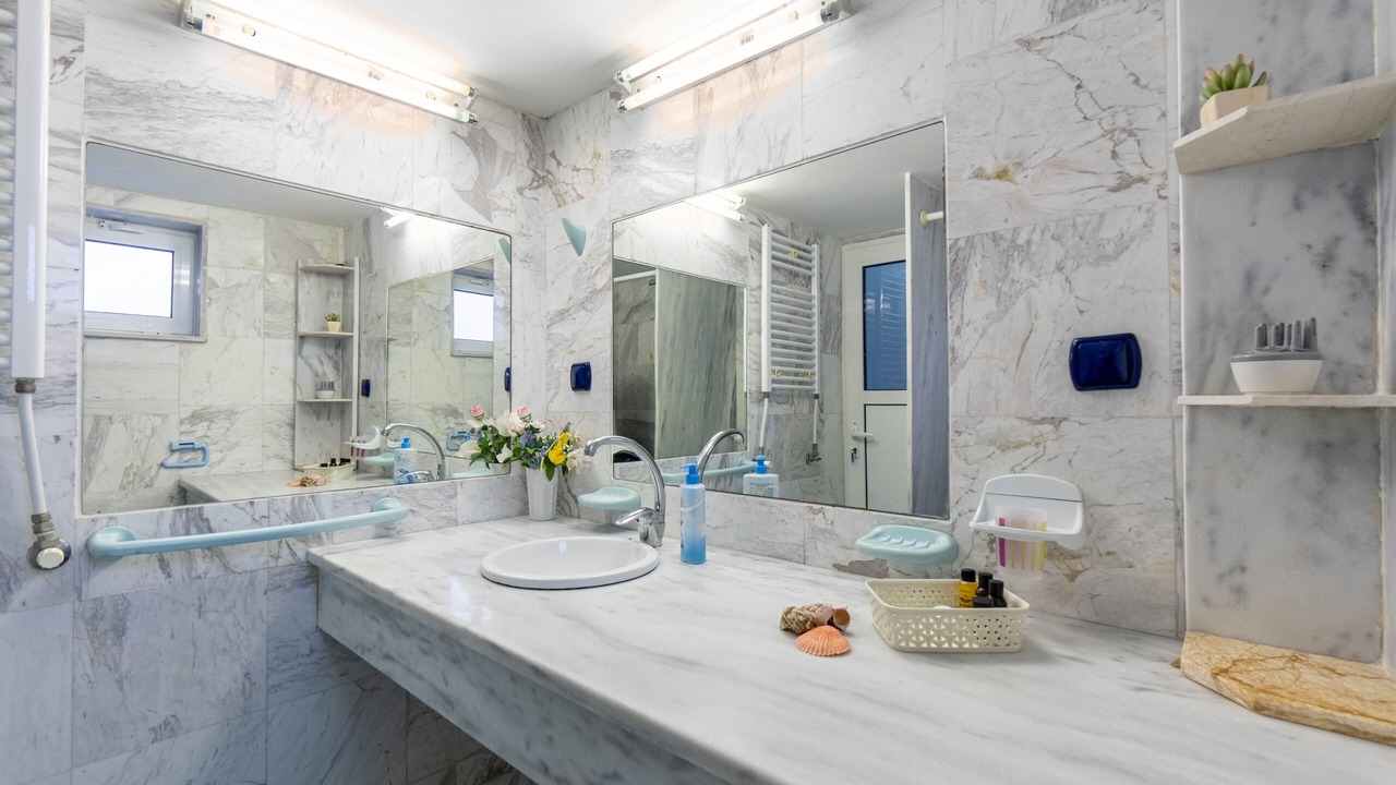 Photo of Bathroom in Gaios