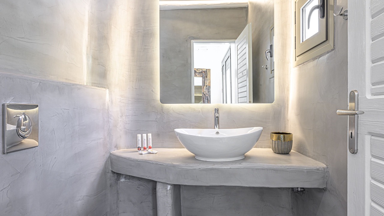 Photo of Bathroom in Psarou