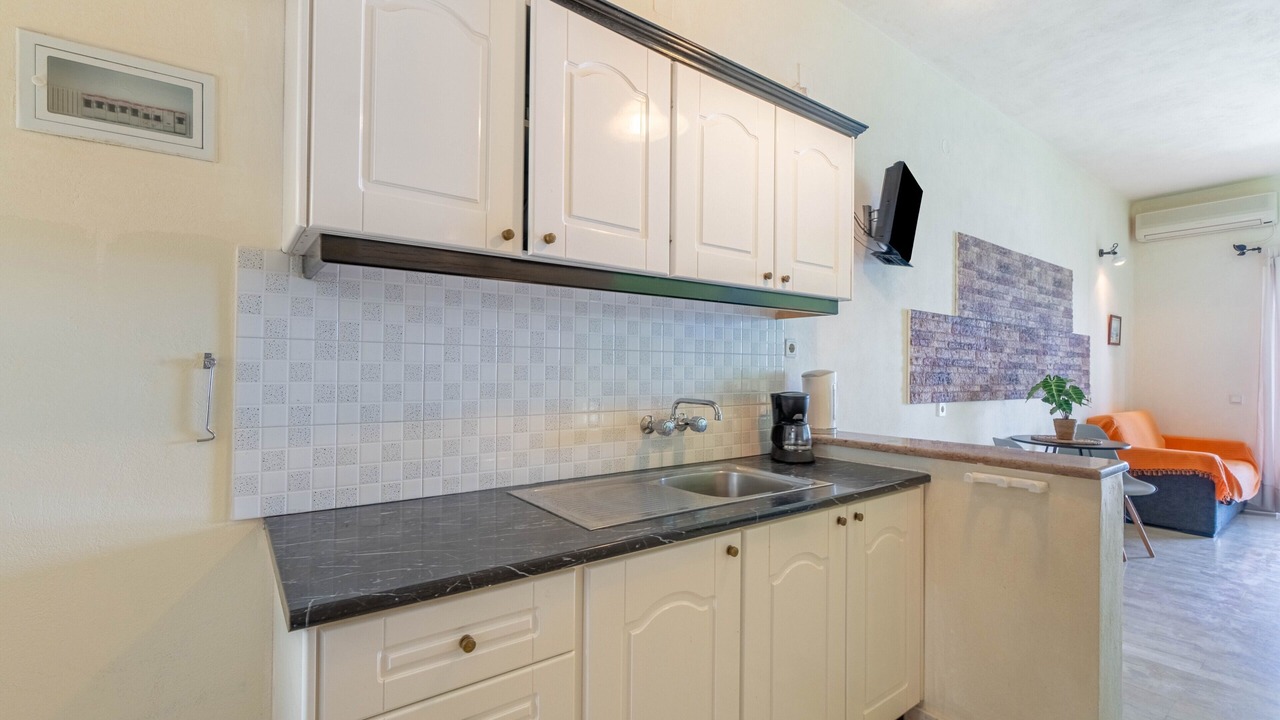 Photo of Kitchen in Agia Pelagia Chlomou