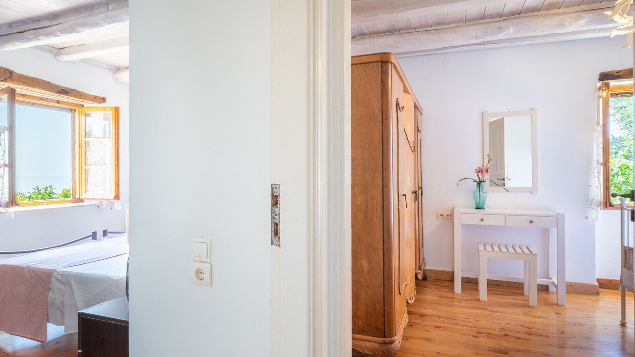 Photo of Bedroom in Antipaxos