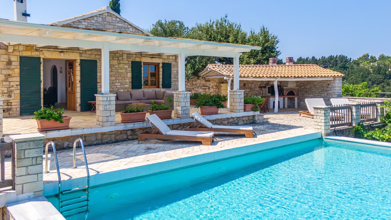 Photo of Outdoor in Antipaxos