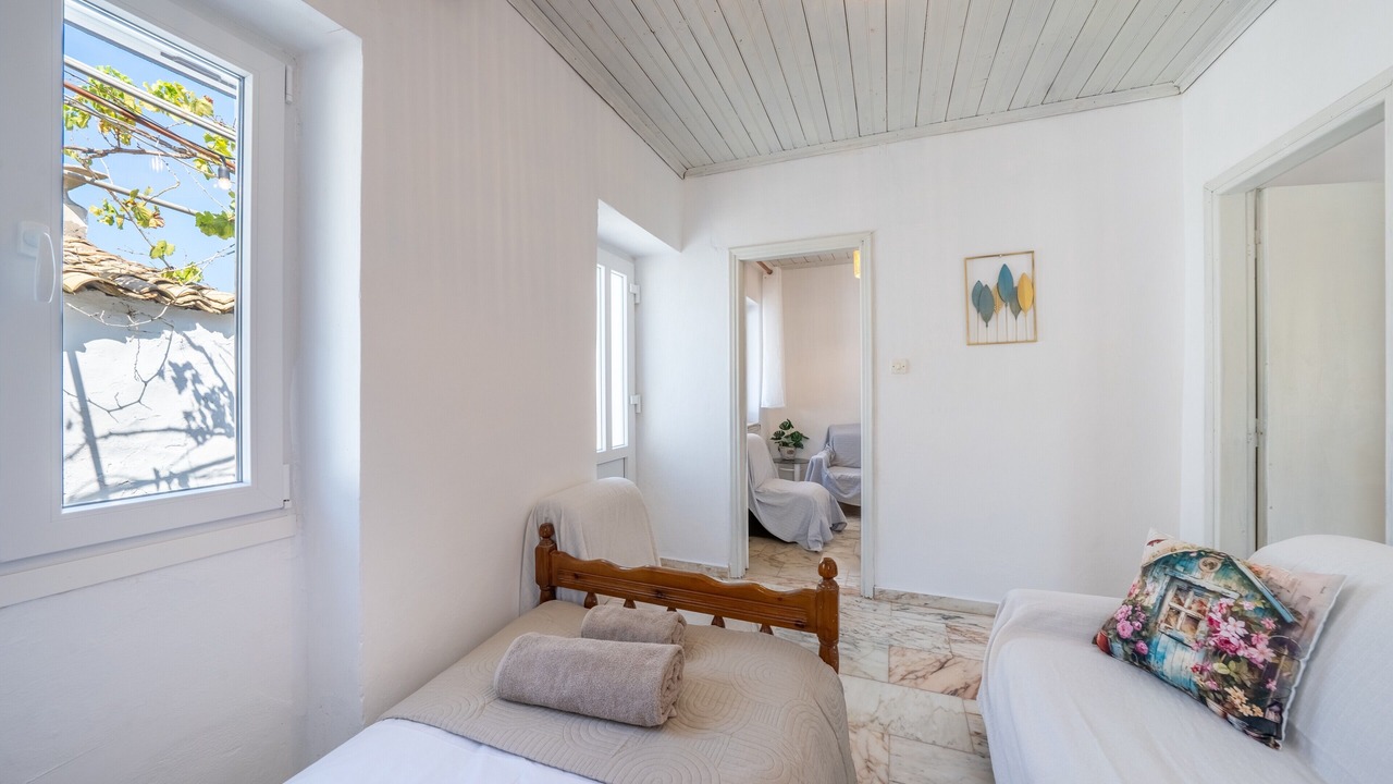Photo of Bedroom in Antipaxos