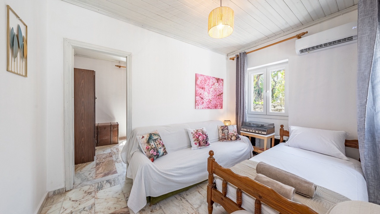 Photo of Others in Antipaxos