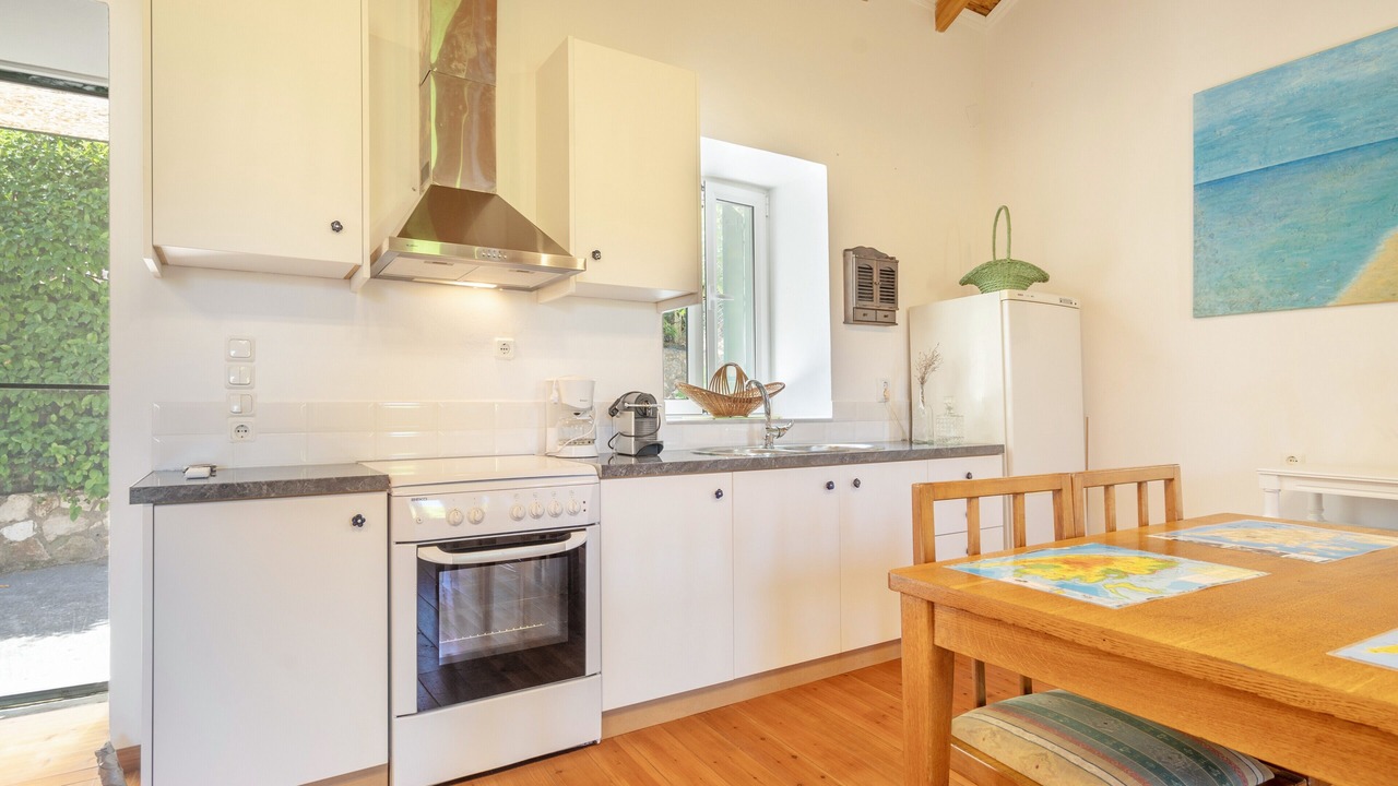 Photo of Kitchen in Marantochori