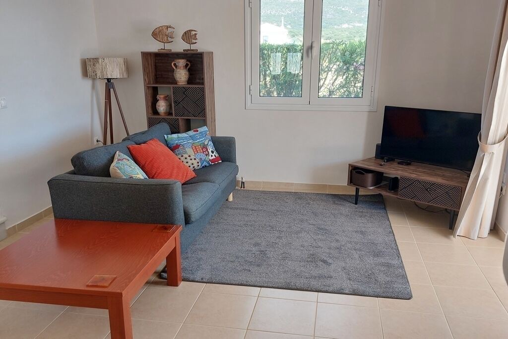Photo of Livingroom in Karavados