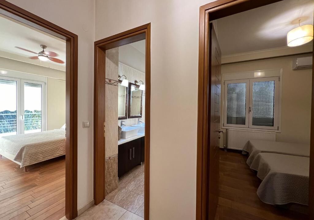 Photo of Bedroom in Kato Galatas