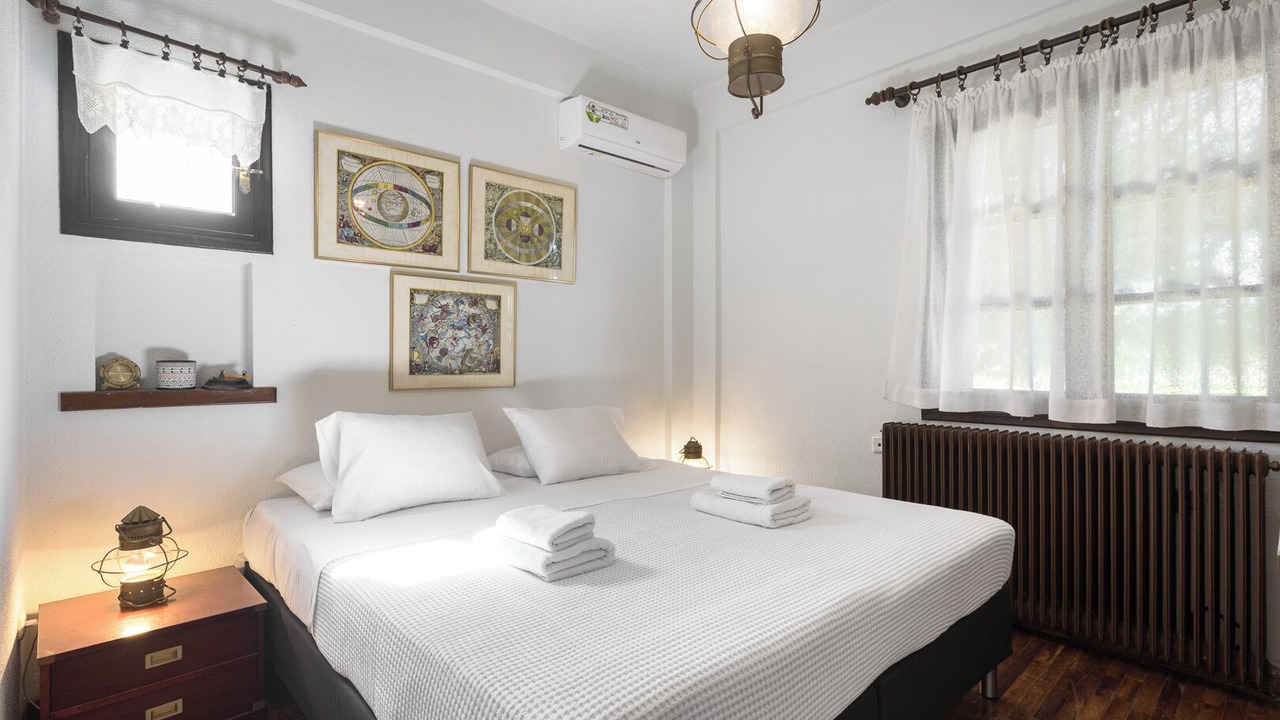 Photo of Bedroom in Pallini