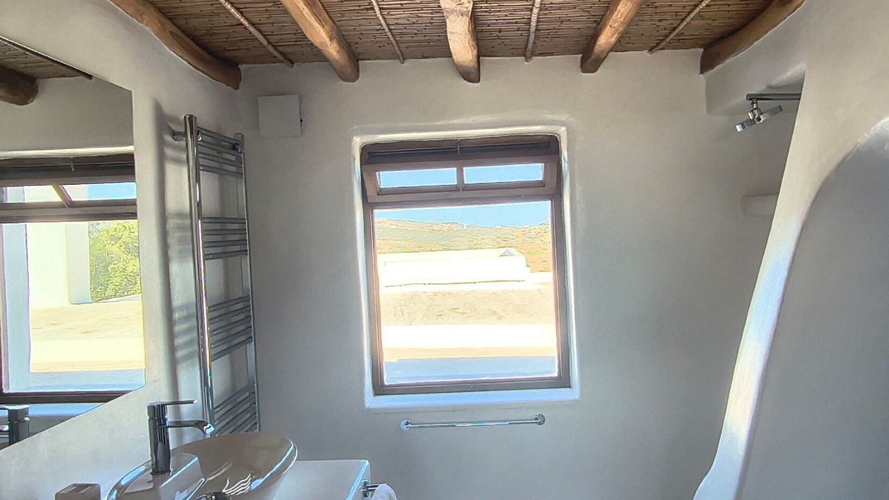 Photo of Bathroom in Paros
