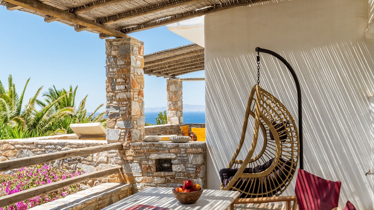 Photo of Outdoor in Kini