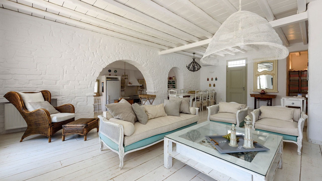 Photo of Livingroom in Logaras