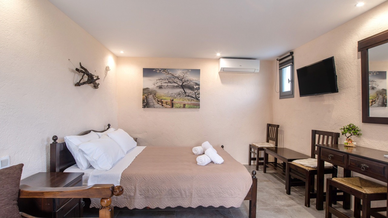 Photo of Bedroom in Galini