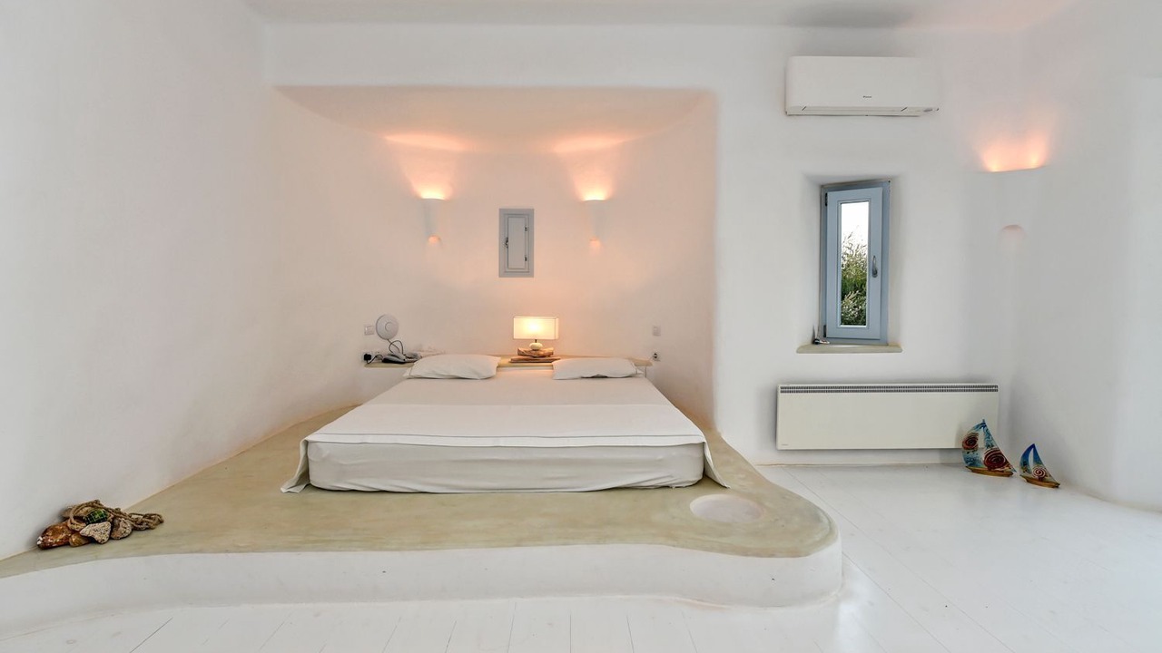 Photo of Others in Paros