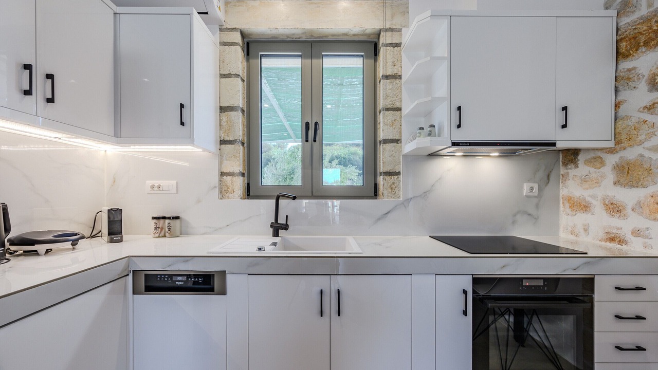 Photo of Kitchen in Geropotamos
