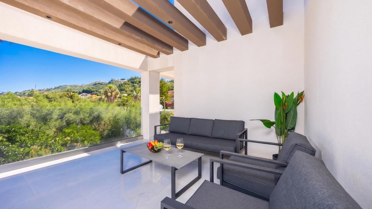 Photo of Patio Balcony in Kalamaki