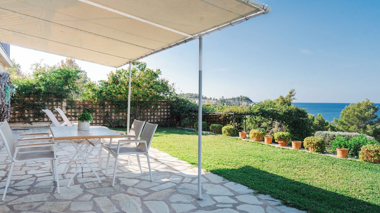 Photo of Outdoor in Lassi