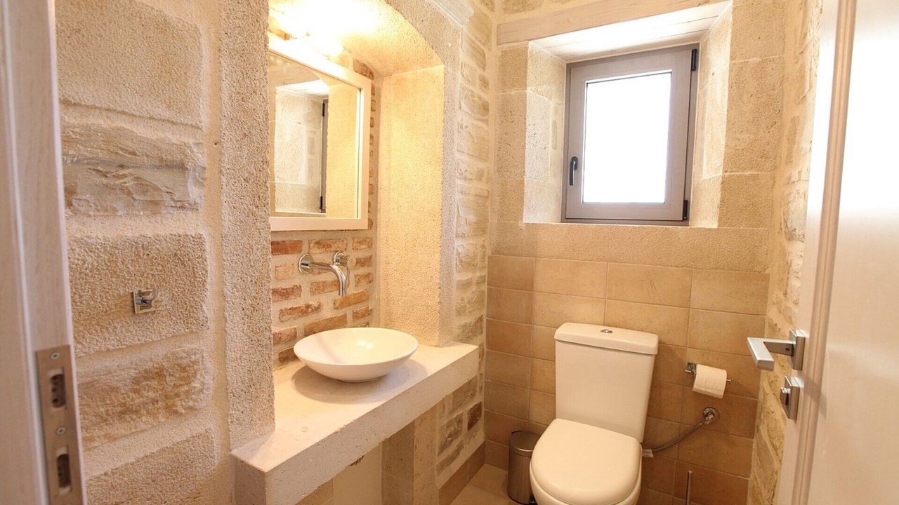 Photo of Bathroom in Atsipopoulo