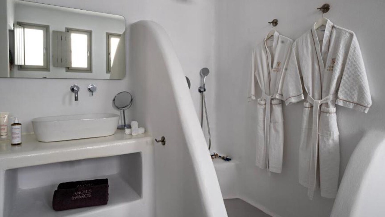 Photo of Bathroom in Naousa