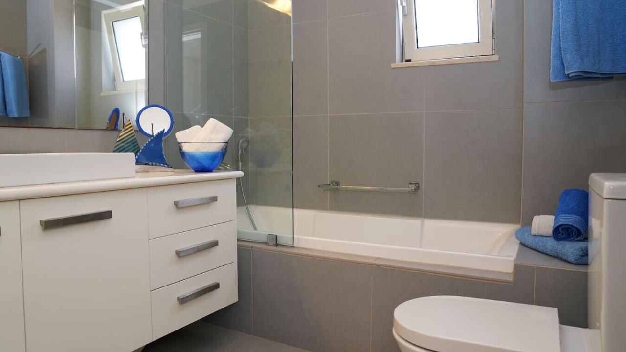 Photo of Bathroom in Megala Chorafia