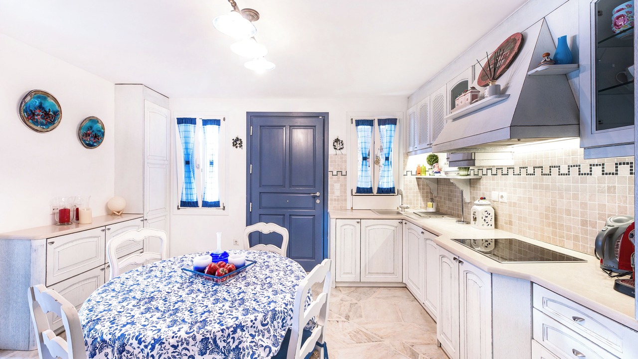 Photo of Kitchen in Ydrousa