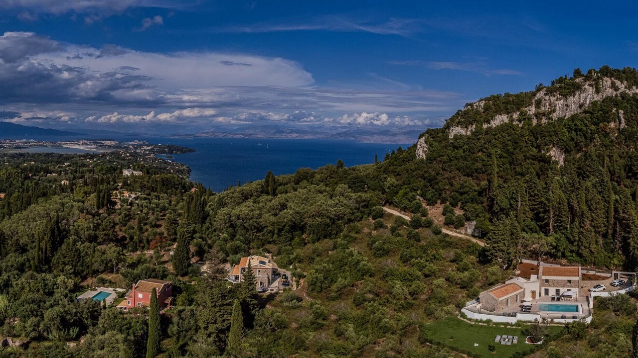 Photo of Outdoor in Achilleio