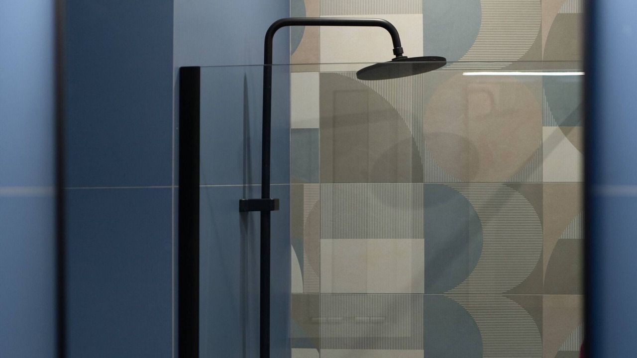 Photo of Bathroom in Neapoli