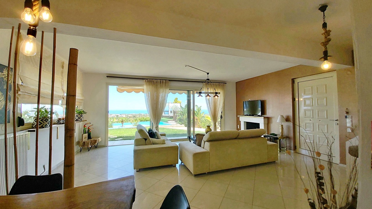 Photo of Livingroom in Skotino