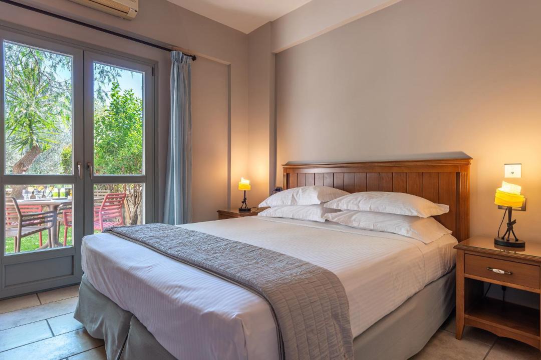 Photo of Bedroom in Longos