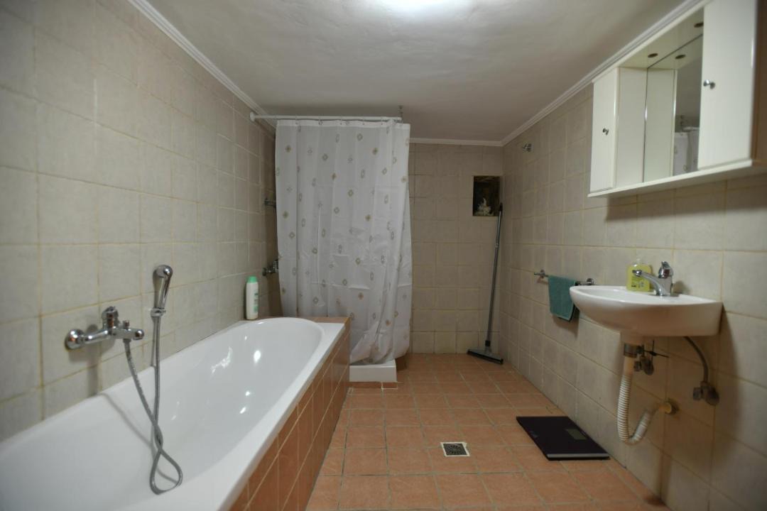 Photo of Bathroom in Milia