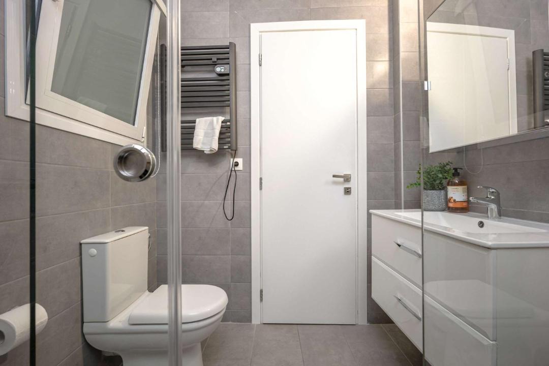 Photo of Bathroom in Koukaki
