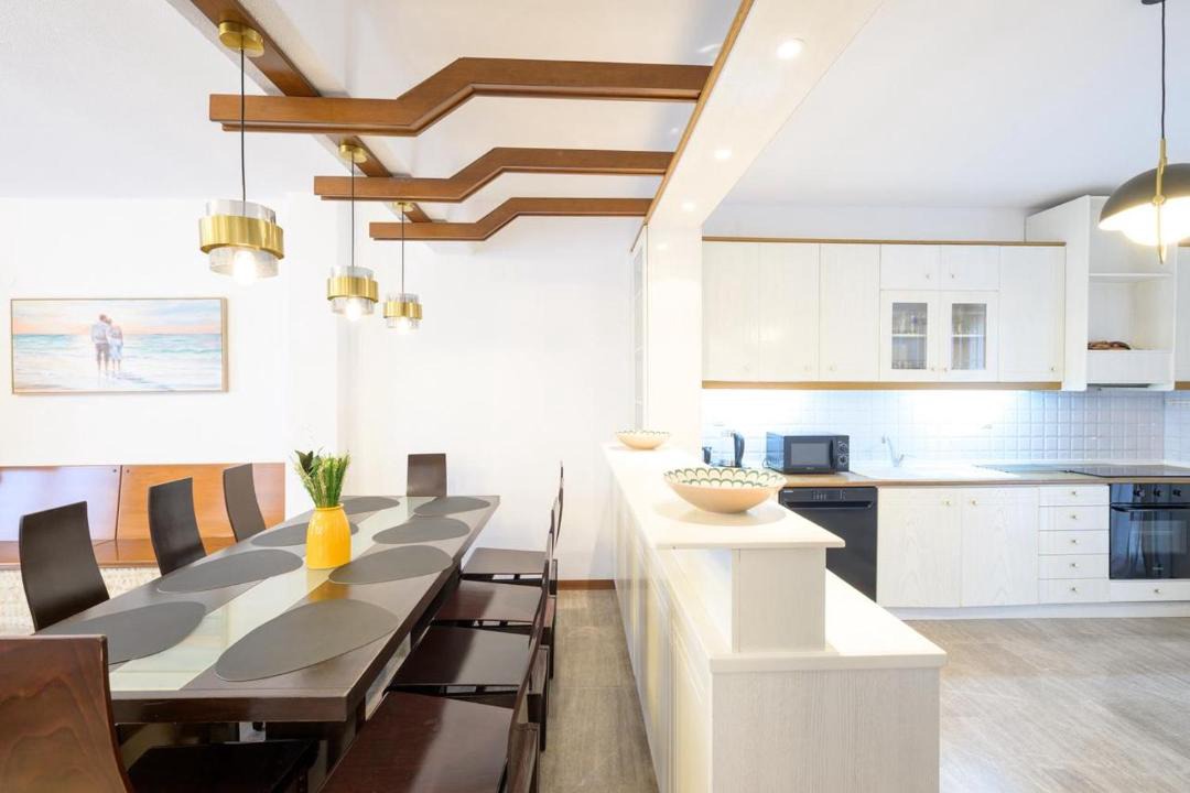 Photo of Kitchen in Neoi Epivates