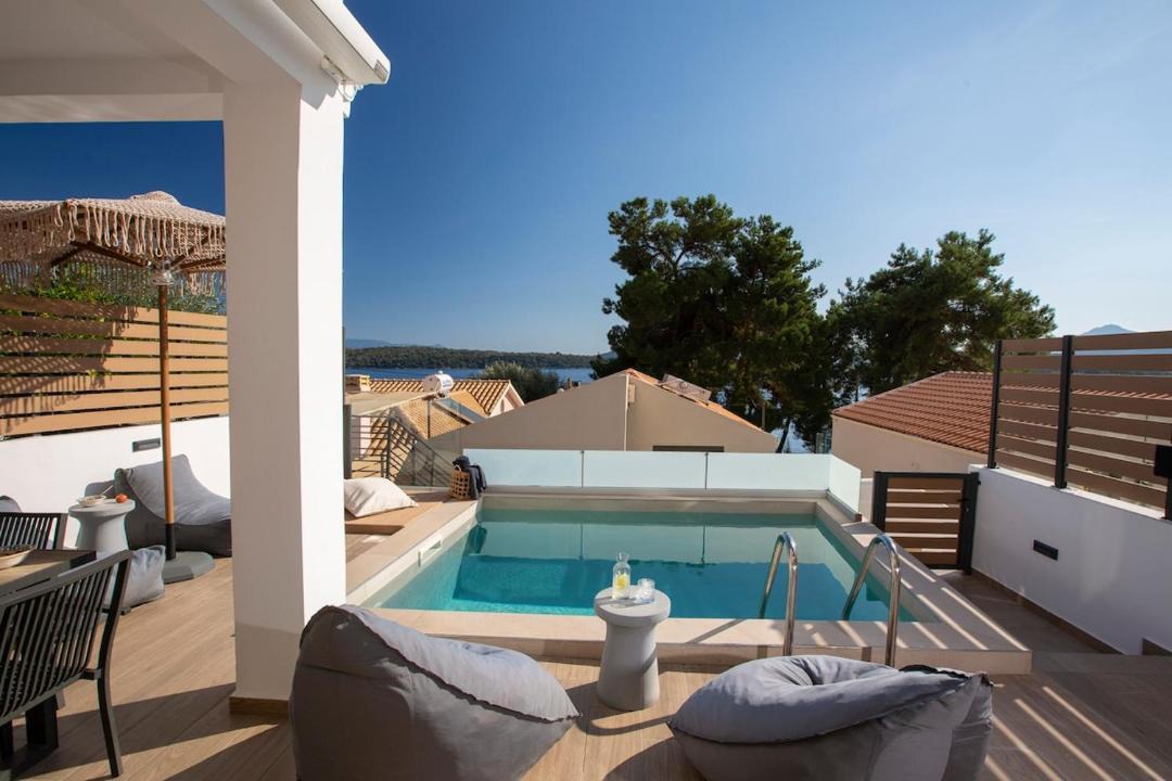 Photo of Patio Balcony in Perigiali