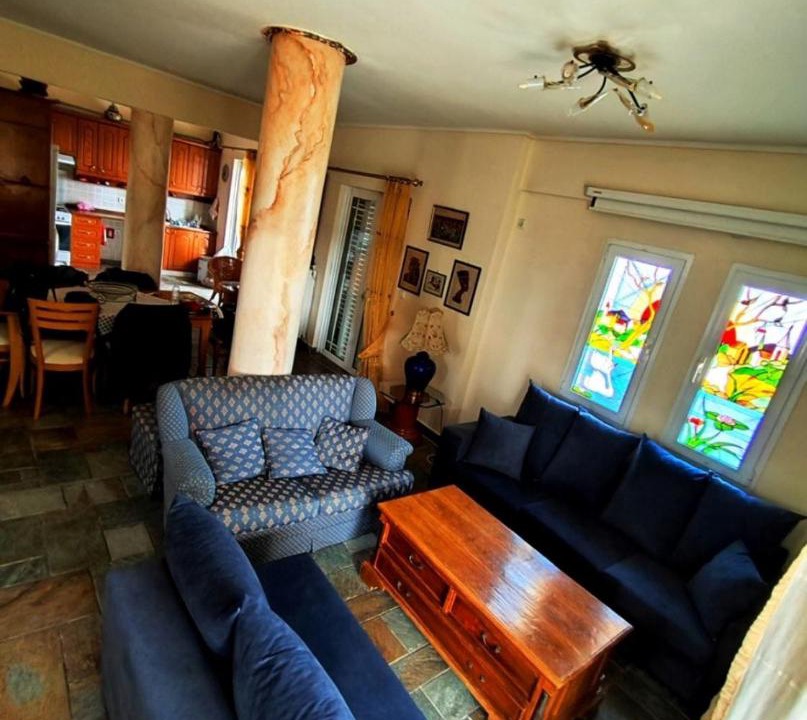 Photo of Livingroom in Corinth