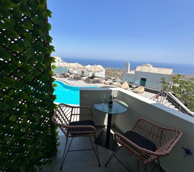 Photo of Others in Fira