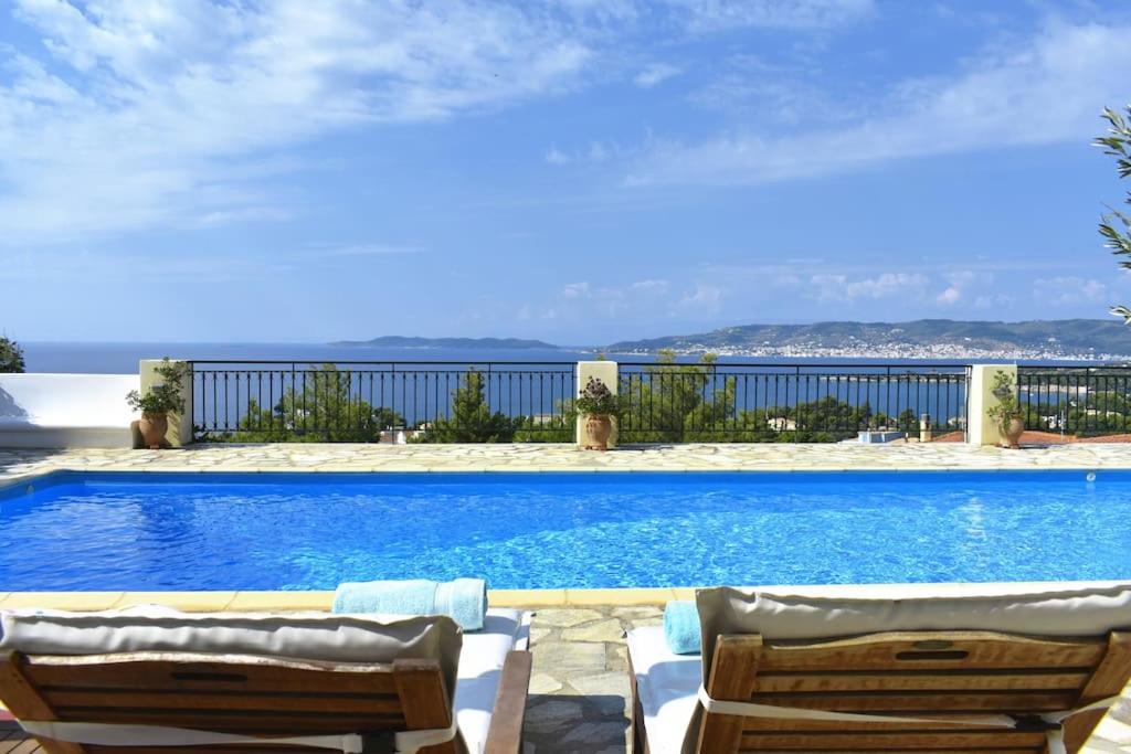 Photo of Others in Agios Emilianos