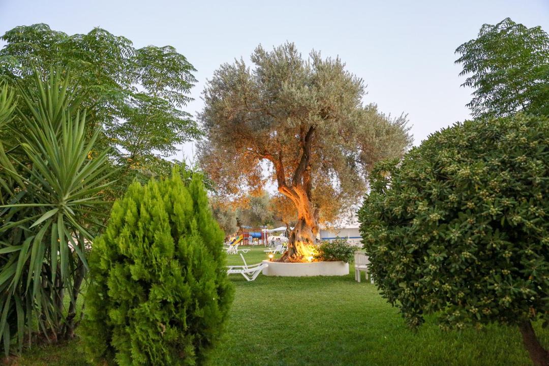 Photo of Others in Malakonta