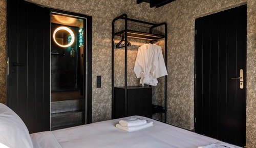 Cocoon Room