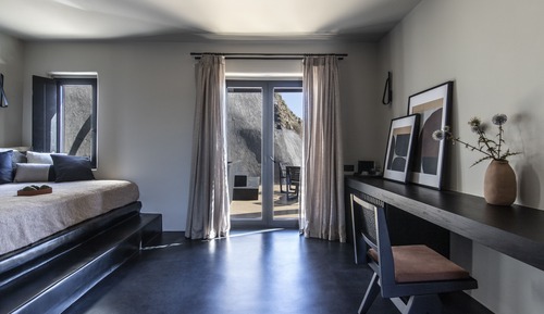 Secret Suite with Infinity Hot tub