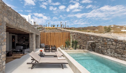 Three bedroom villa with private swimming pool