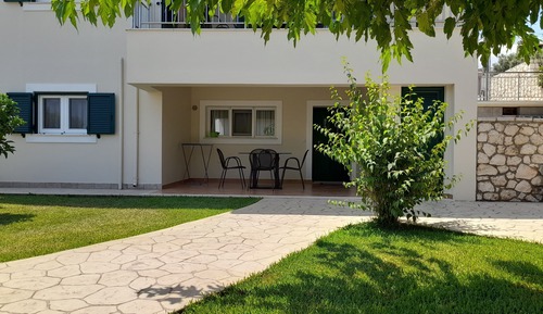 Apartment, 1 Bedroom, Garden View