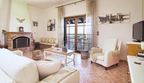 Villa, Garden View