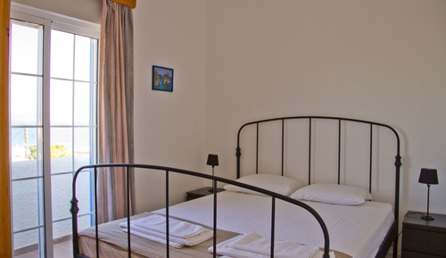Family Apartment with sea view