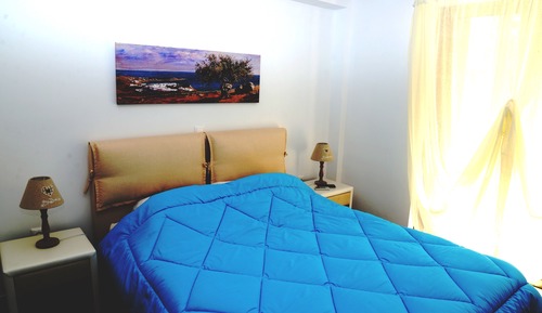 House, 3 Bedrooms, Sea View