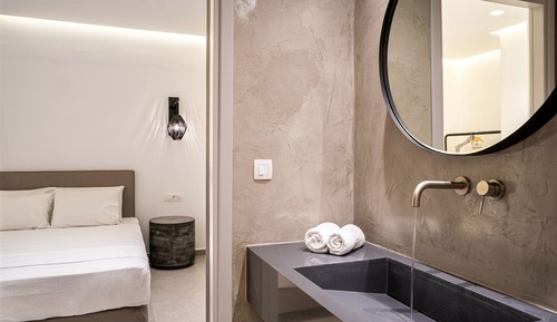 Junior Suite, Pool View